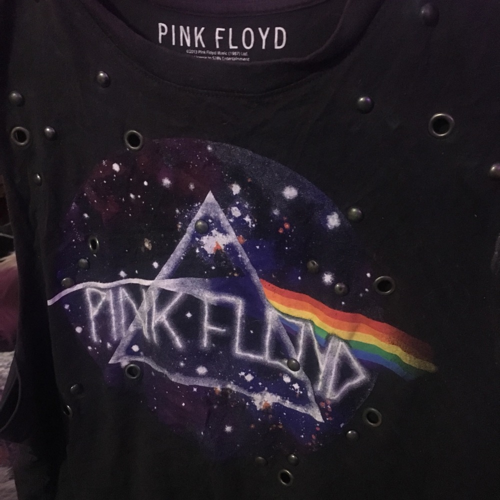 Tee - Picture 2 of 3